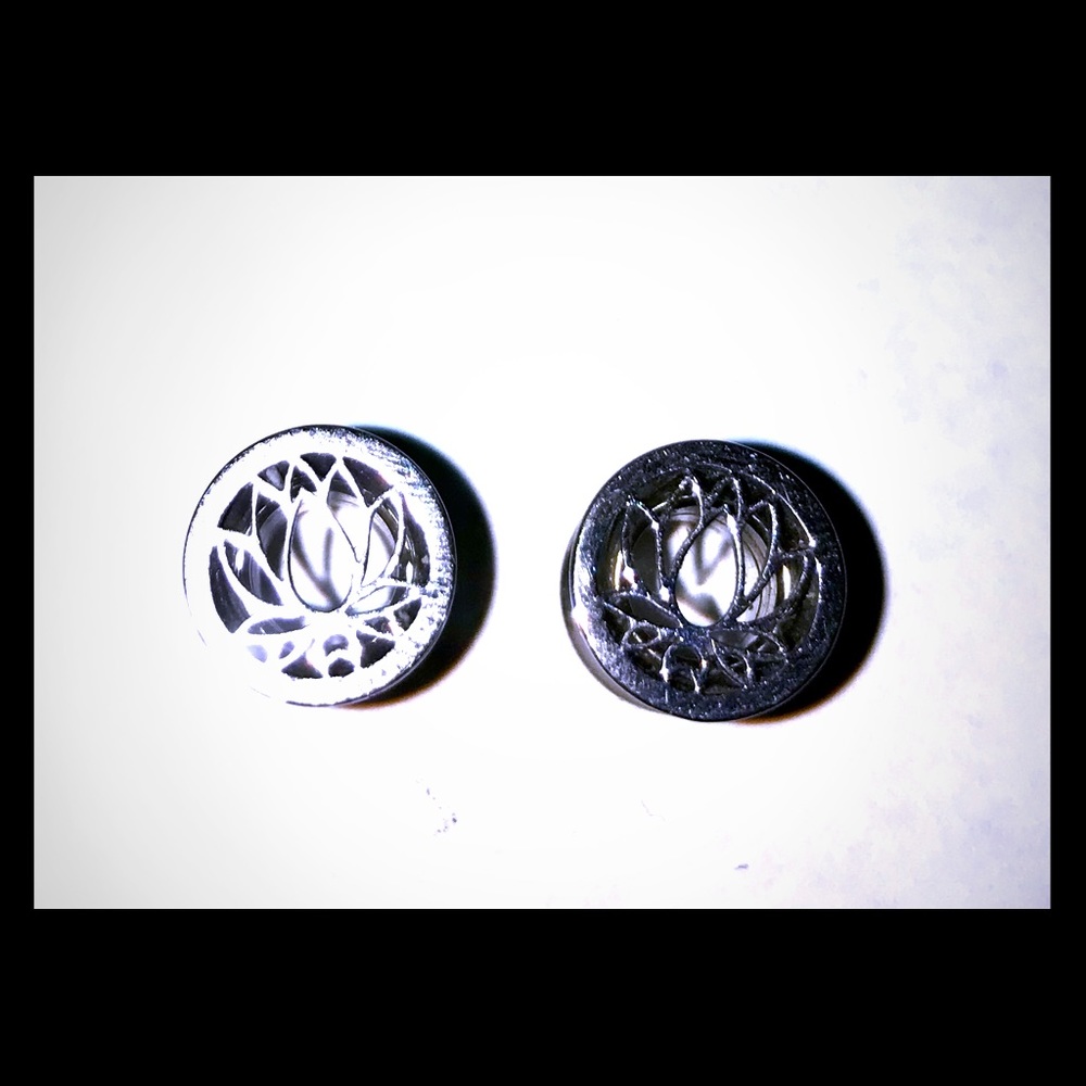 0g Lotus Flower Plugs